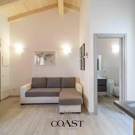 St. Simplicius House - 5 Minuti Dal Centro & Wifi 아파트