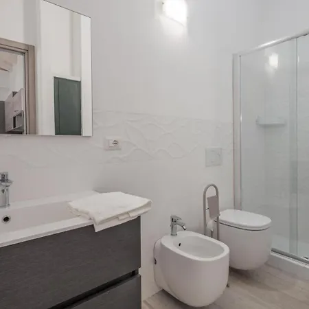 St. Simplicius House - 5 Minuti Dal Centro & Wifi